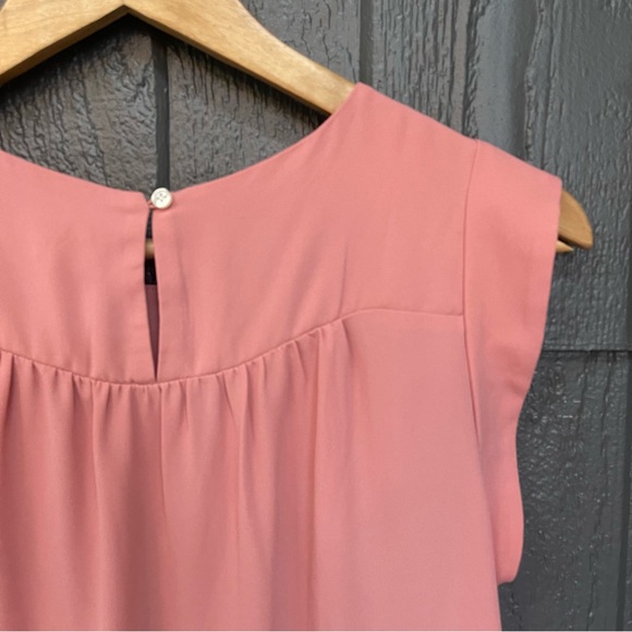 Ann Taylor LOFT dusty rose loose fitting ruffle blouse - Picture 3 of 6